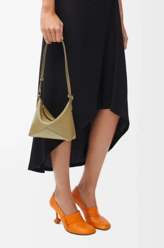 Pochette Puzzle Fold en cuir de veau nappa brillant vert argile