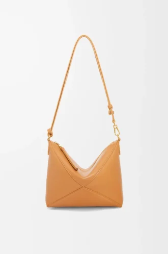 Pochette Puzzle Fold en cuir de veau nappa brillant Warm Desert