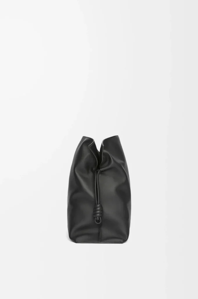 Pochette XL Flamenco en cuir de veau nappa noir