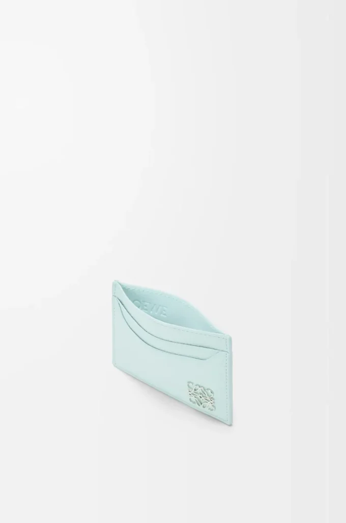 Porte-cartes Anagram en cuir de veau grainé Frozen Porte-cartes Anagram en cuir de veau grainé Frozen