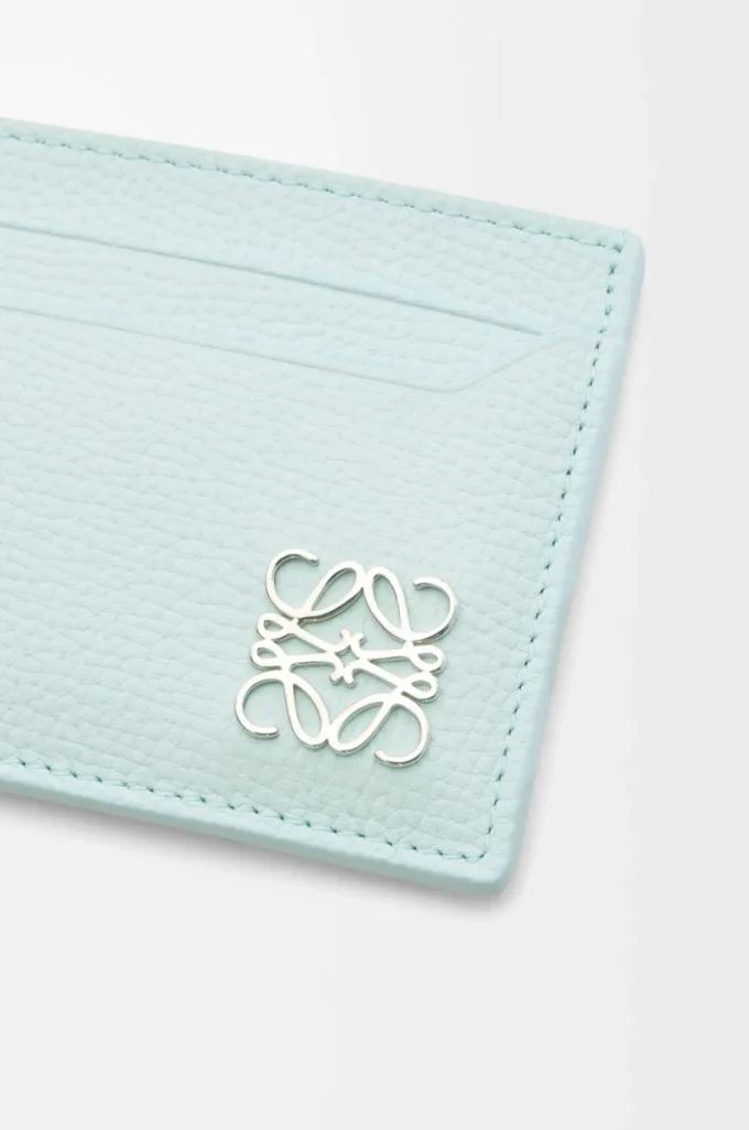 Porte-cartes Anagram en cuir de veau grainé Frozen Porte-cartes Anagram en cuir de veau grainé Frozen
