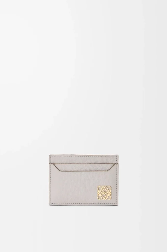 Porte-cartes Anagram en cuir de veau grainé Light Ghost Grey Porte-cartes Anagram en cuir de veau grainé Light Ghost Grey
