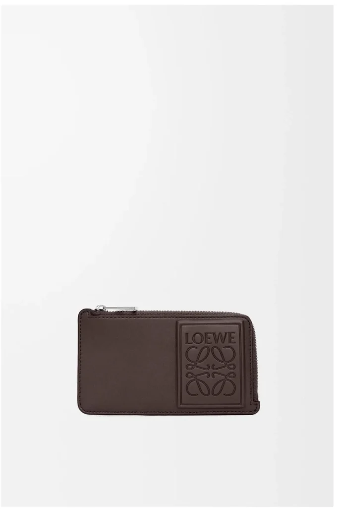 Porte-cartes et monnaie en cuir de veau satiné marron foncé Porte-cartes et monnaie en cuir de veau satiné marron foncé