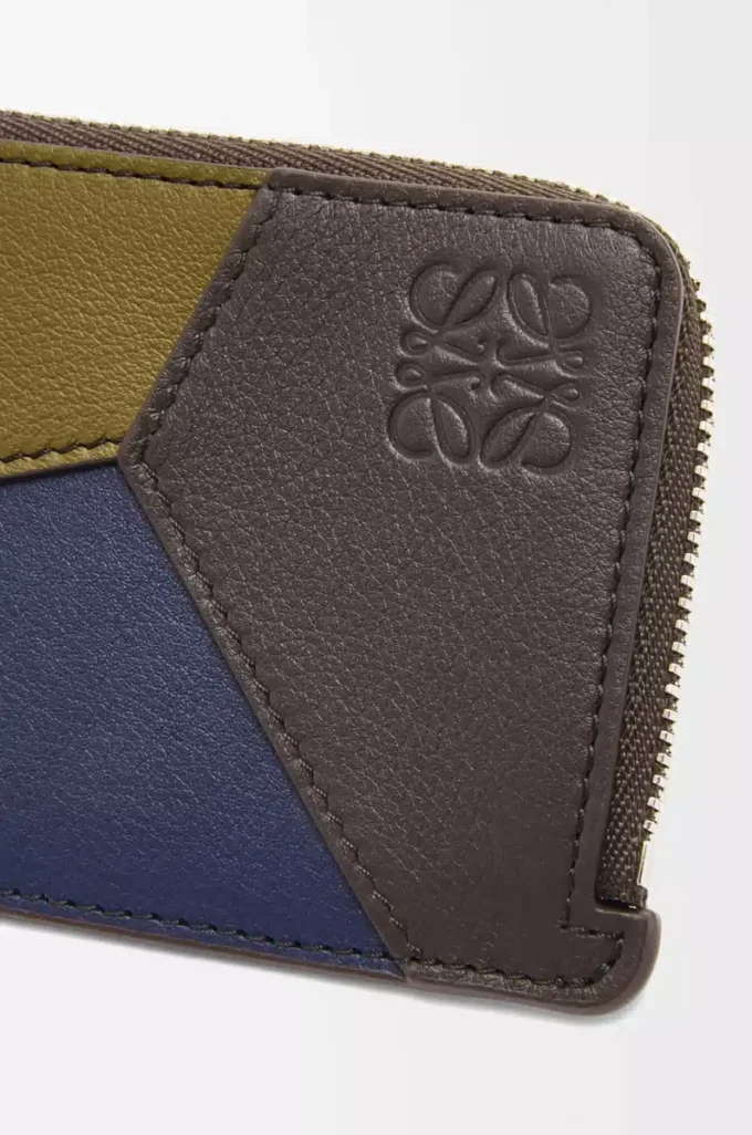 Porte-cartes et porte-monnaie Puzzle en cuir de veau classique Olive/Marron foncé Porte-cartes et porte-monnaie Puzzle en cuir de veau classique Olive/Marron foncé