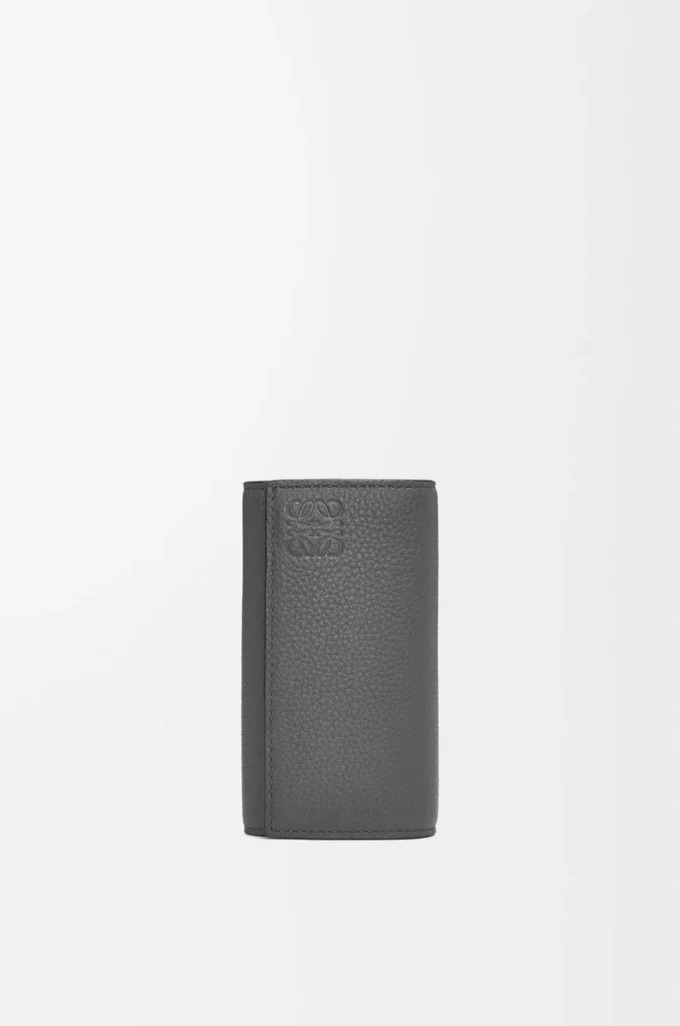 Porte-clés en cuir de veau grainé souple anthracite Porte-clés en cuir de veau grainé souple anthracite