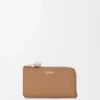 Porte-monnaie et porte-cartes en cuir de veau grainé Pebble, couleur Mocha Porte-monnaie et porte-cartes en cuir de veau grainé Pebble, couleur Mocha