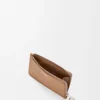 Porte-monnaie et porte-cartes en cuir de veau grainé Pebble, couleur Mocha Porte-monnaie et porte-cartes en cuir de veau grainé Pebble, couleur Mocha
