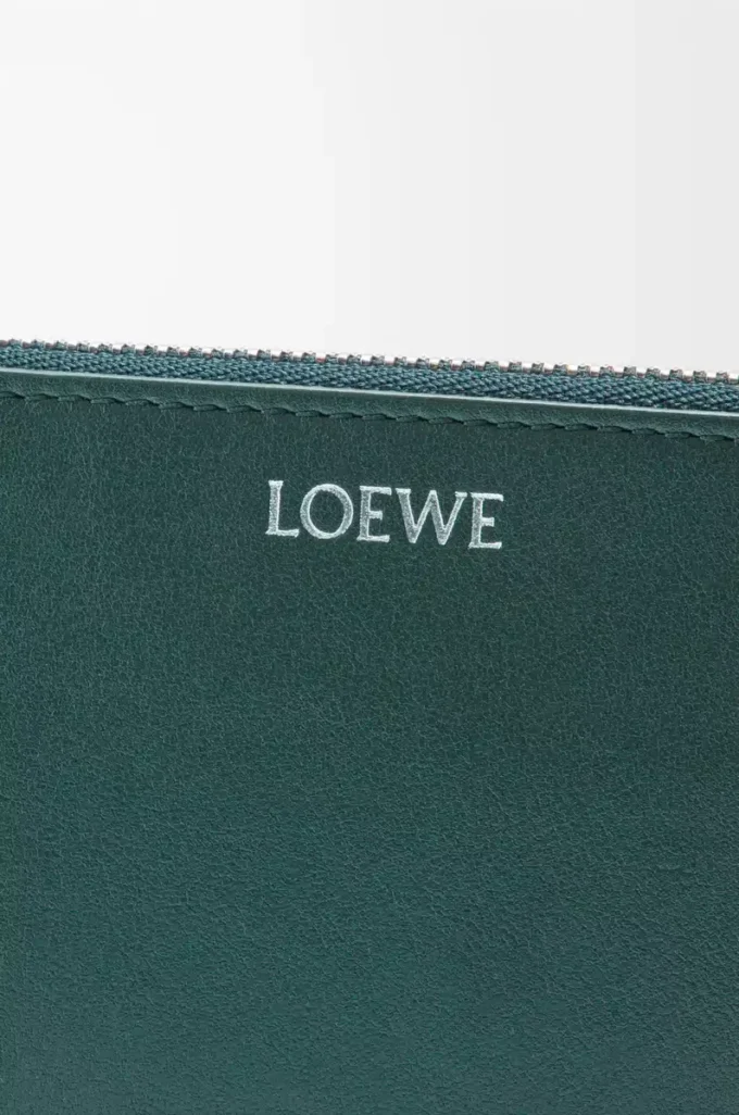 Porte-monnaie Pebble en cuir de veau nappa brillant Deep Forest Porte-monnaie Pebble en cuir de veau nappa brillant Deep Forest