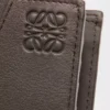 Porte-monnaie Puzzle à deux volets en cuir de veau classique gris foncé