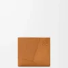 Porte-monnaie Puzzle à deux volets en cuir de veau grainé souple, couleur Light Canyon Brown Porte-monnaie Puzzle à deux volets en cuir de veau grainé souple, couleur Light Canyon Brown