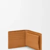 Porte-monnaie Puzzle à deux volets en cuir de veau grainé souple, couleur Light Canyon Brown Porte-monnaie Puzzle à deux volets en cuir de veau grainé souple, couleur Light Canyon Brown