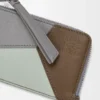 Porte-monnaie Puzzle en cuir de veau classique marron hivernal/gris cendré Porte-monnaie Puzzle en cuir de veau classique marron hivernal/gris cendré