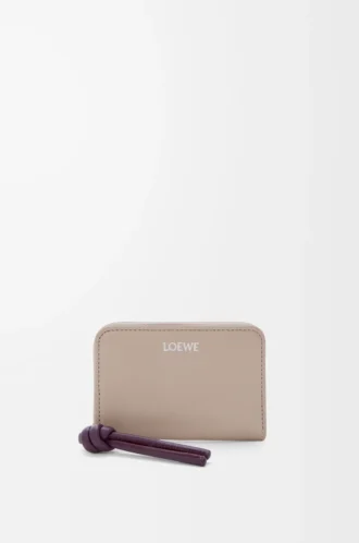 Porte-monnaie zippé en cuir de veau nappa brillant Clay/Plum