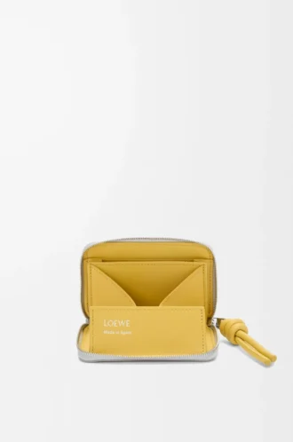 Porte-monnaie zippé en cuir nappa brillant gris coquillage/pissenlit