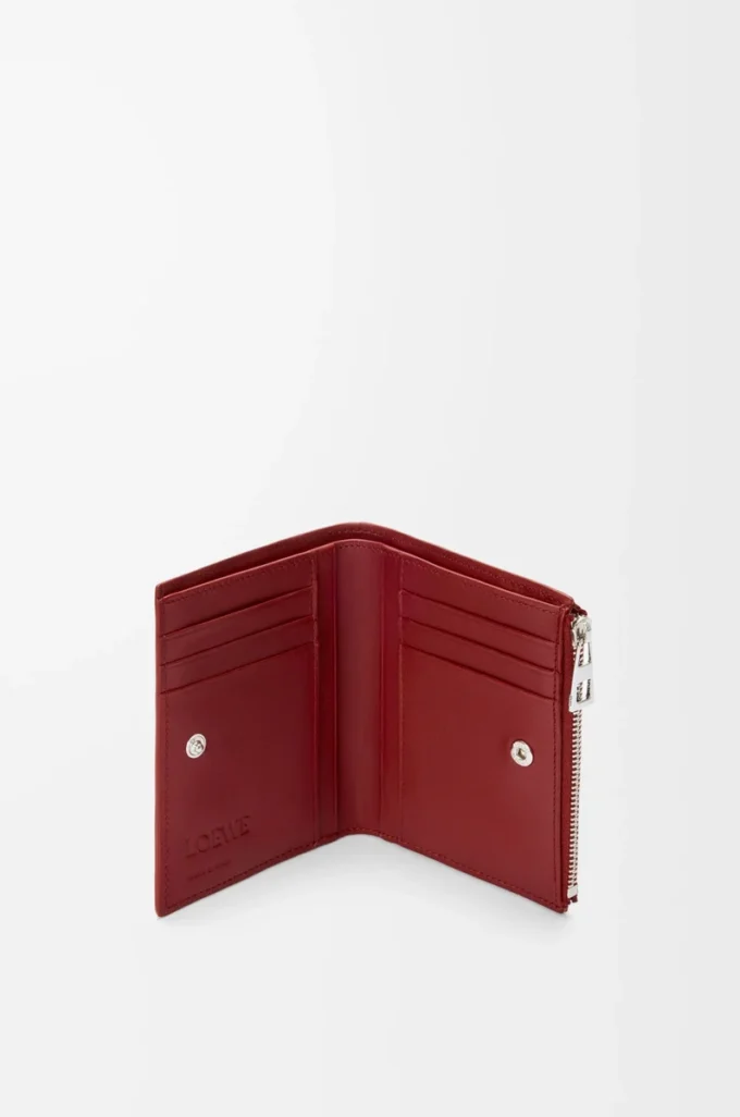 Portefeuille compact et fin en cuir de veau classique rouge brûlé Portefeuille compact et fin en cuir de veau classique rouge brûlé