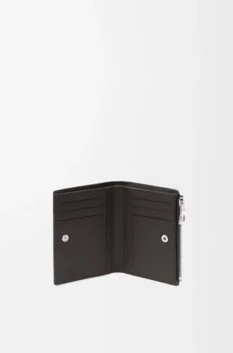 Portefeuille compact et fin en cuir de veau classique texturé Gris foncé Portefeuille compact et fin en cuir de veau classique texturé Gris foncé