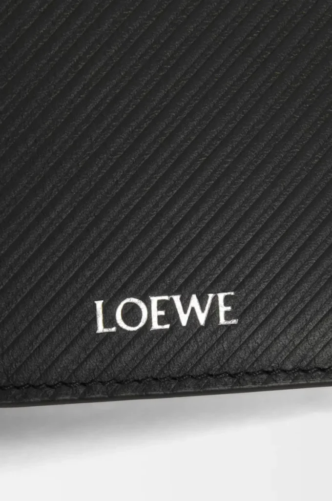 Portefeuille compact et fin en cuir de veau classique texturé noir