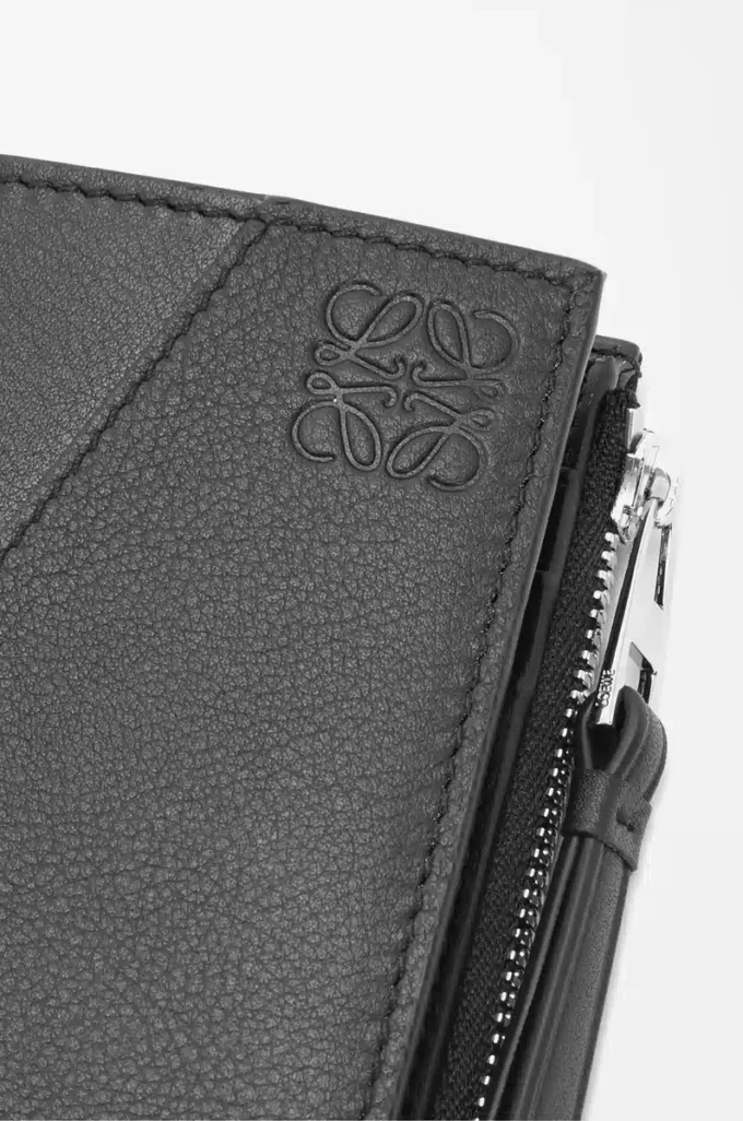 Portefeuille compact et fin Puzzle en cuir de veau classique Noir