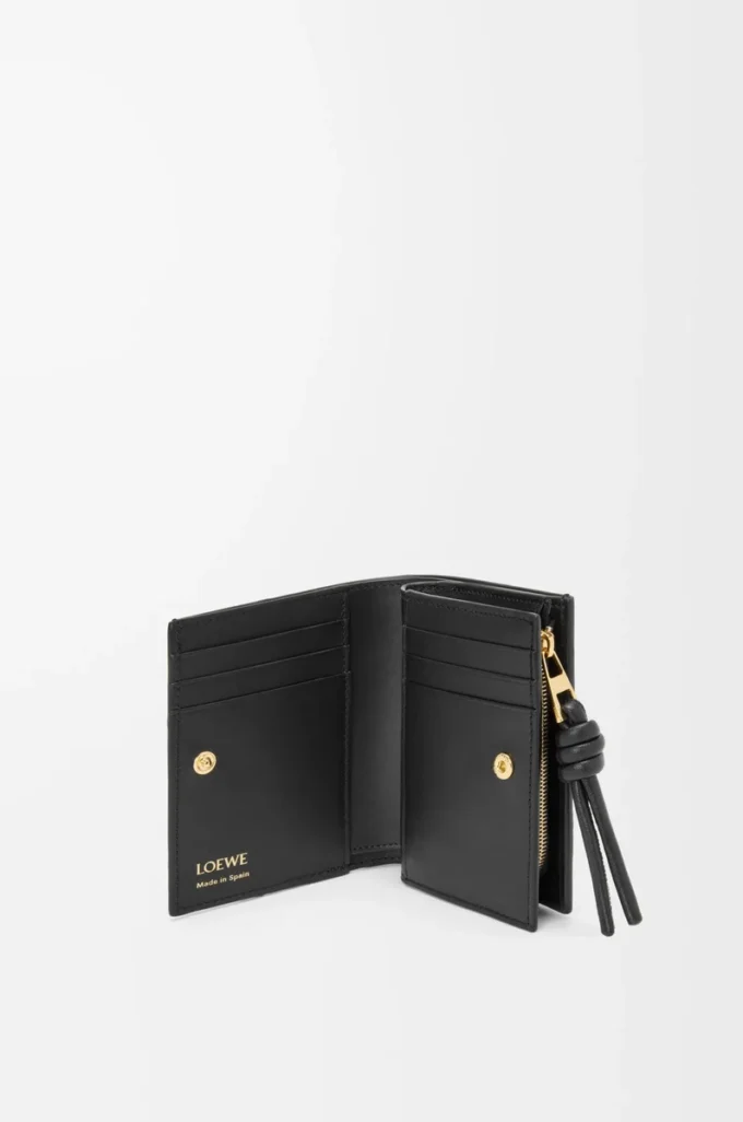 Portefeuille compact Knot en anguille Noir