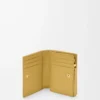 Portefeuille compact Puzzle en cuir de veau classique Ginger/Sea Salt