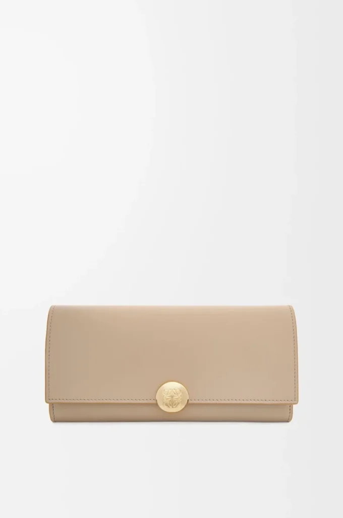 Portefeuille continental grainé en cuir de veau nappa brillant Sand Portefeuille continental grainé en cuir de veau nappa brillant Sand