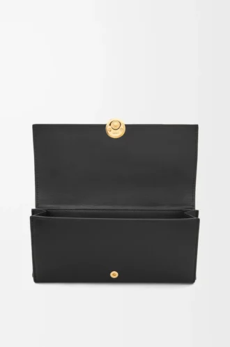 Portefeuille continental Pebble en cuir de veau nappa brillant noir