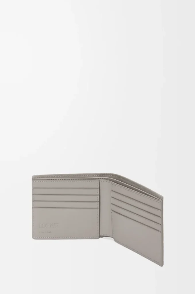 Portefeuille à deux volets en cuir de veau classique texturé gris coquillage