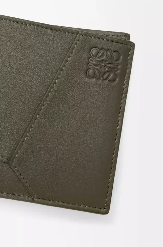 Portefeuille à deux volets Puzzle en cuir de veau classique Dark Khaki