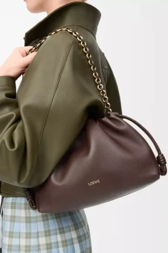 Portefeuille Flamenco moyen en cuir d&rsquo;agneau nappa souple, couleur marron foncé