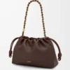 Portefeuille Flamenco moyen en cuir d’agneau nappa souple, couleur marron foncé Portefeuille Flamenco moyen en cuir d’agneau nappa souple, couleur marron foncé