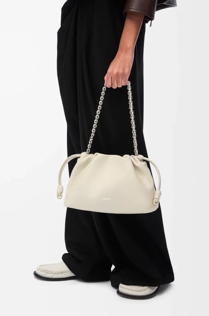 Portefeuille Flamenco moyen en cuir d&rsquo;agneau nappa souple Sea Salt