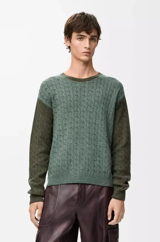 Pull en cachemire vert clair/vert kaki