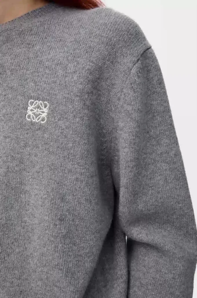 Pull en laine gris chiné