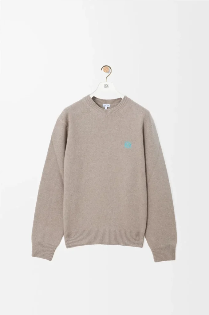 Pull en laine gris clair