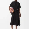 Robe ceinturée en viscose stretch noire