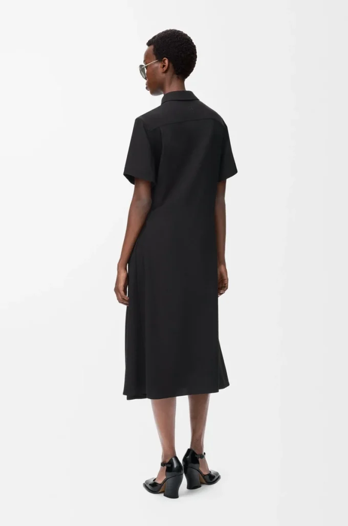 Robe ceinturée en viscose stretch noire