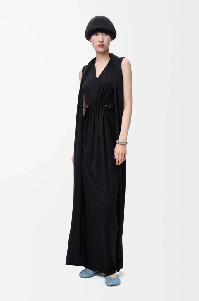 Robe flamenco en soie noire