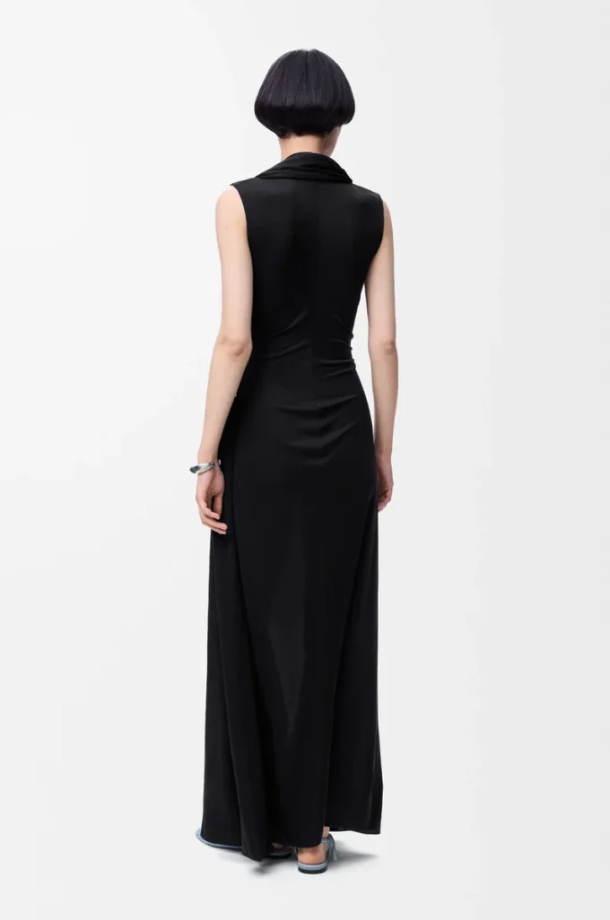 Robe flamenco en soie noire