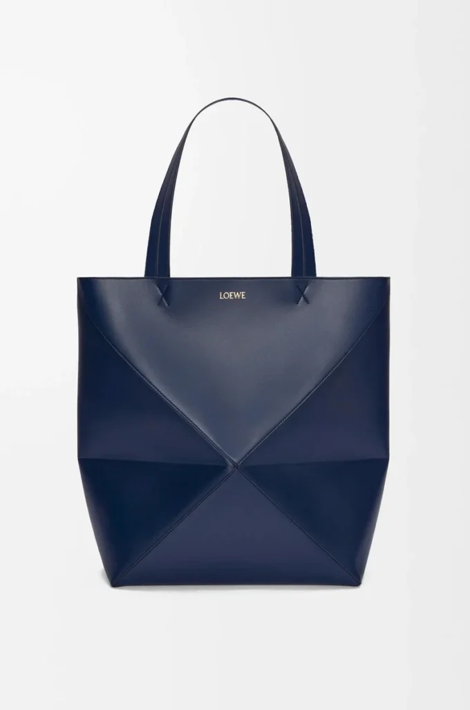 Sac cabas XL Puzzle Fold en cuir de veau brillant bleu abysse