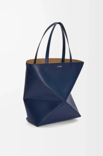 Sac cabas XL Puzzle Fold en cuir de veau brillant bleu abysse