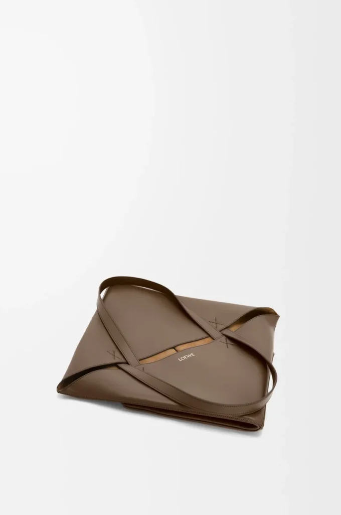 Sac cabas XL Puzzle Fold en cuir de veau brillant Umber