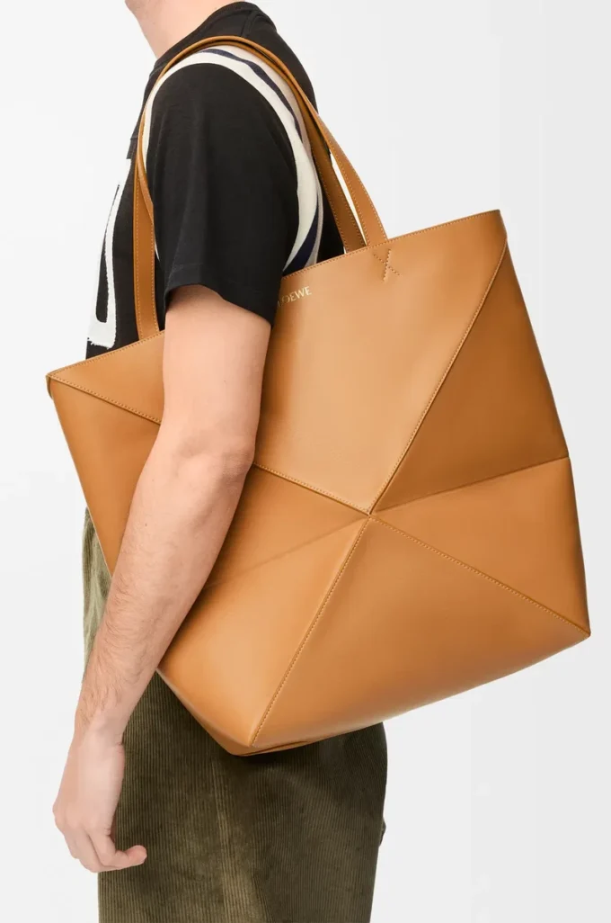 Sac cabas XL Puzzle Fold en cuir de veau brillant Warm Desert