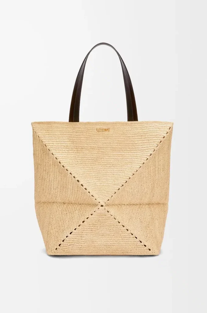 Sac cabas XL Puzzle Fold en raphia naturel/noir