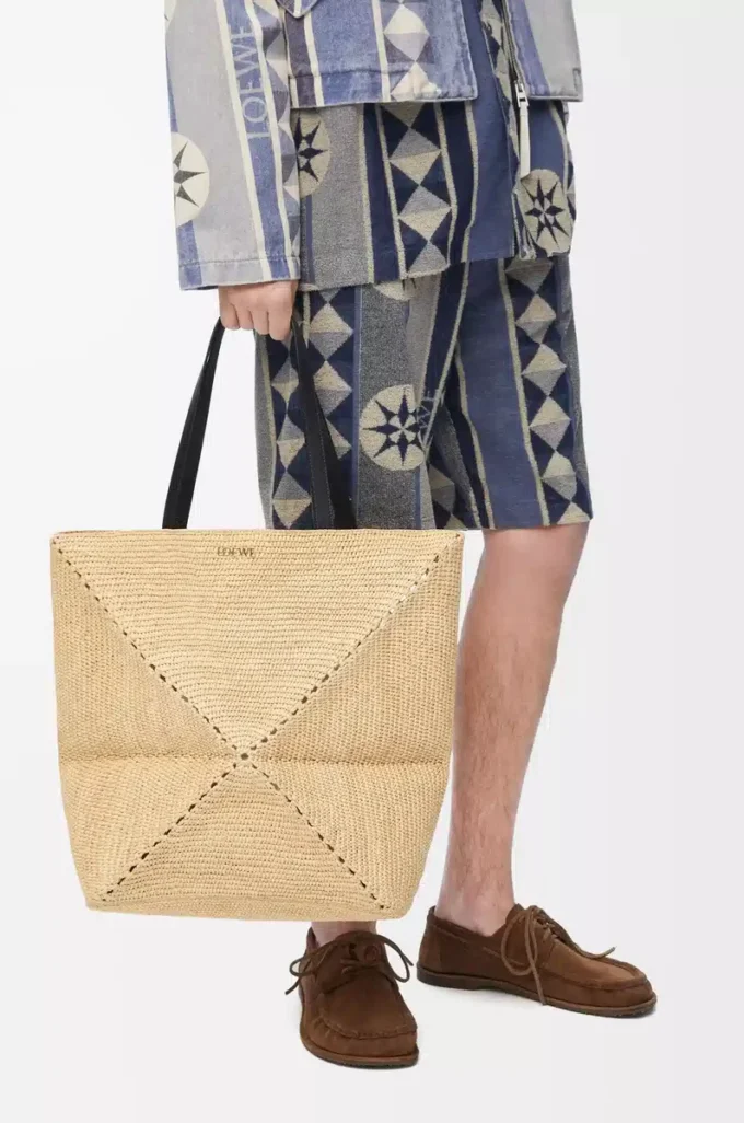 Sac cabas XL Puzzle Fold en raphia naturel/noir