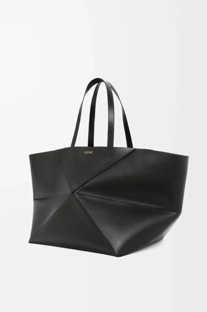Sac cabas XXL Puzzle Fold en cuir de veau brillant Noir