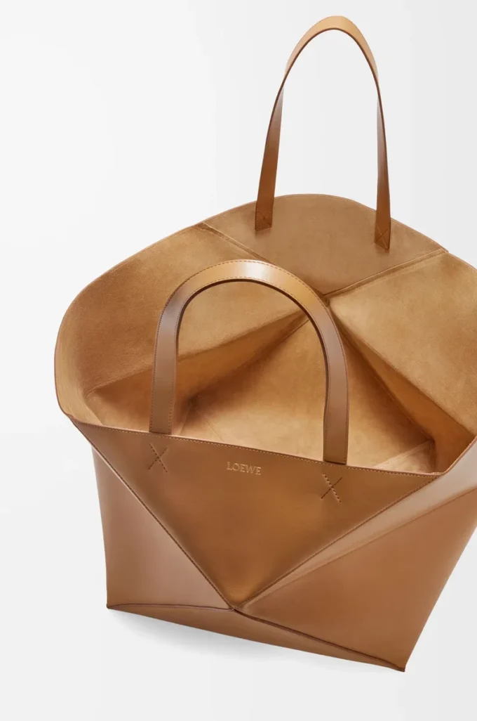 Sac cabas XXL Puzzle Fold en cuir de veau brillant Oak