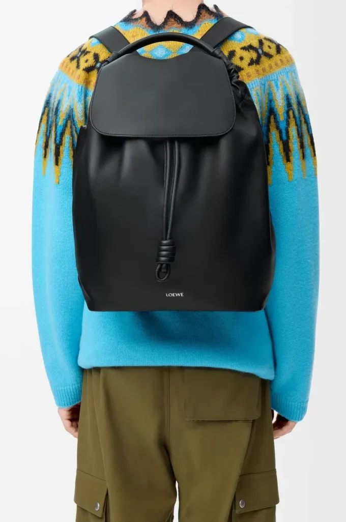 Sac à dos Flamenco en cuir de veau souple et brillant Noir