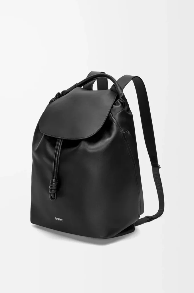 Sac à dos Flamenco en cuir de veau souple et brillant Noir