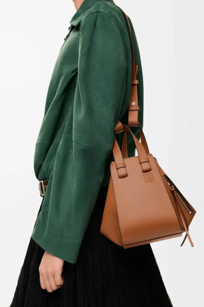 Sac Hammock compact en cuir de veau classique Tan