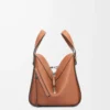 Sac Hammock compact en cuir de veau classique Tan